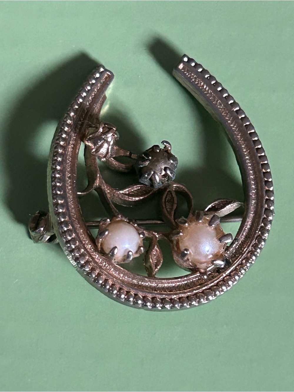 Vintage Gold-Tone Horseshoe Brooch with Pearl Accents
